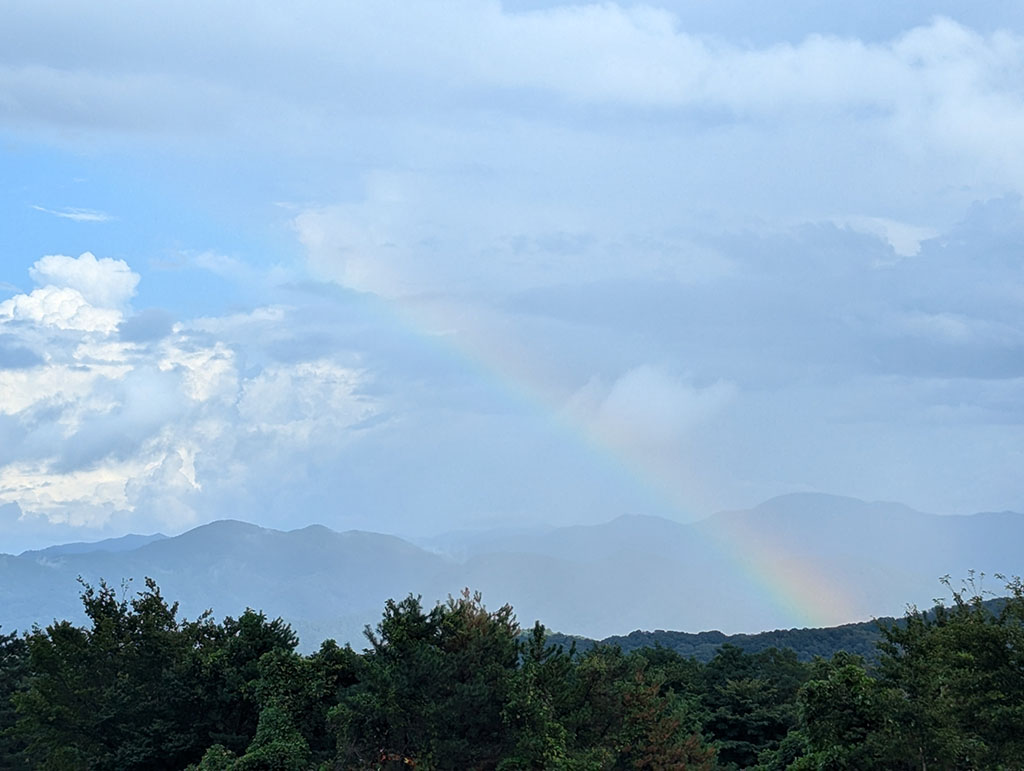 リフトから見えた虹