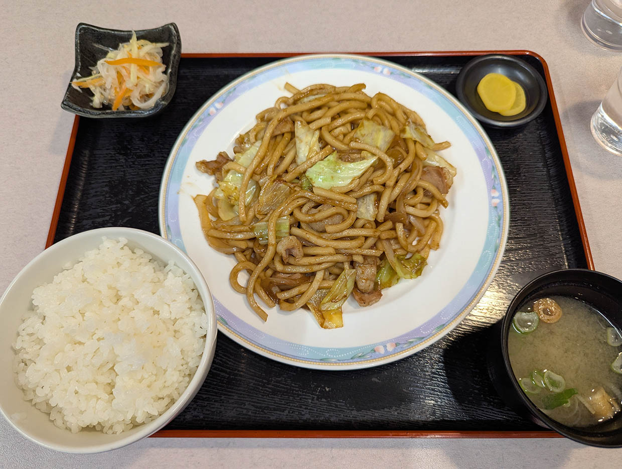 津山ホルモンうどん