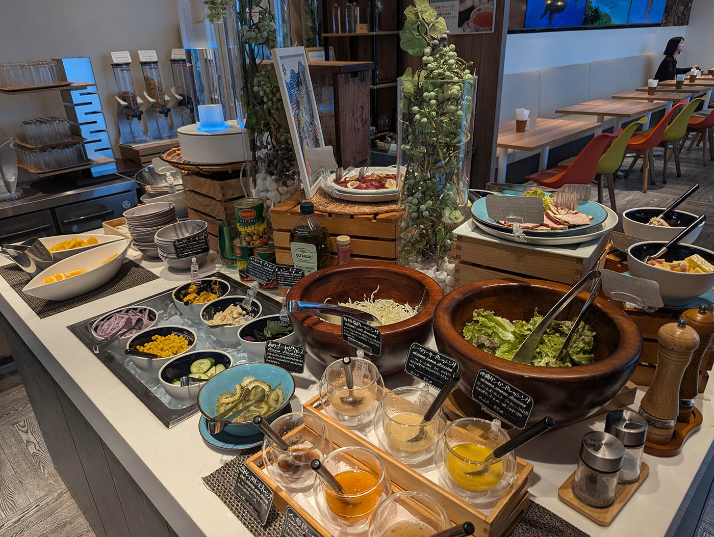 ホテルのブッフェんの様子