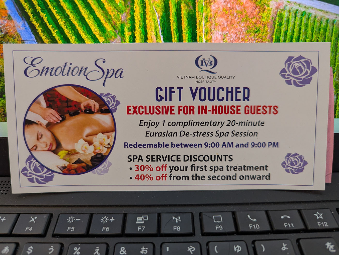 ホテル宿泊者向けのスパ20分無料クーポン券「Emotion Spa」の案内